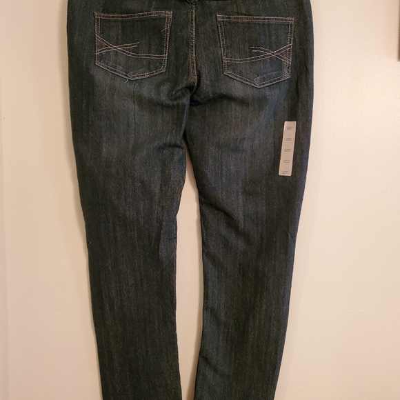 Jeans - Picture 2 of 5